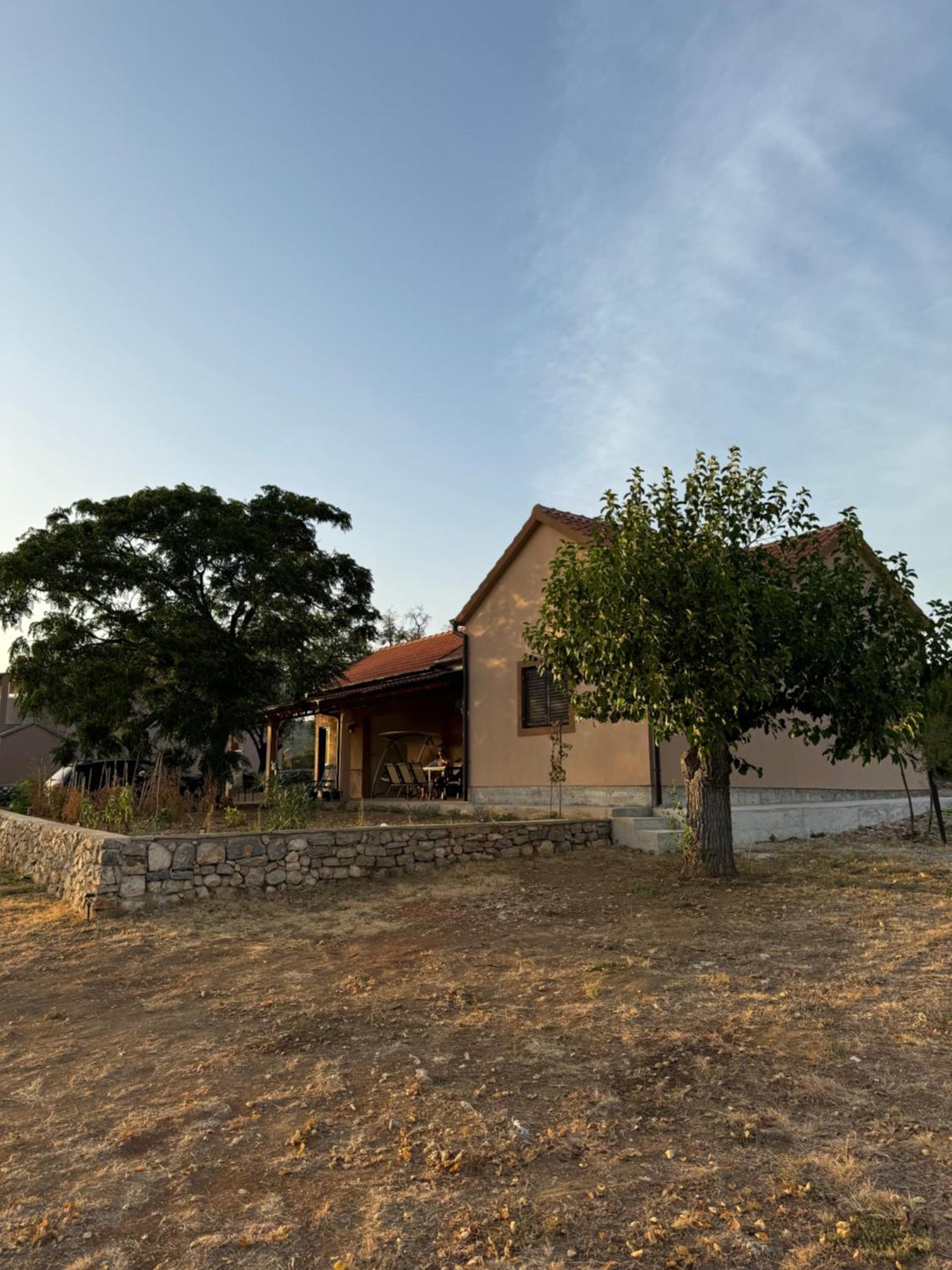 Вилла Relax And Unwind: Family-Friendly House Near Zadar In Zagrad Экстерьер фото